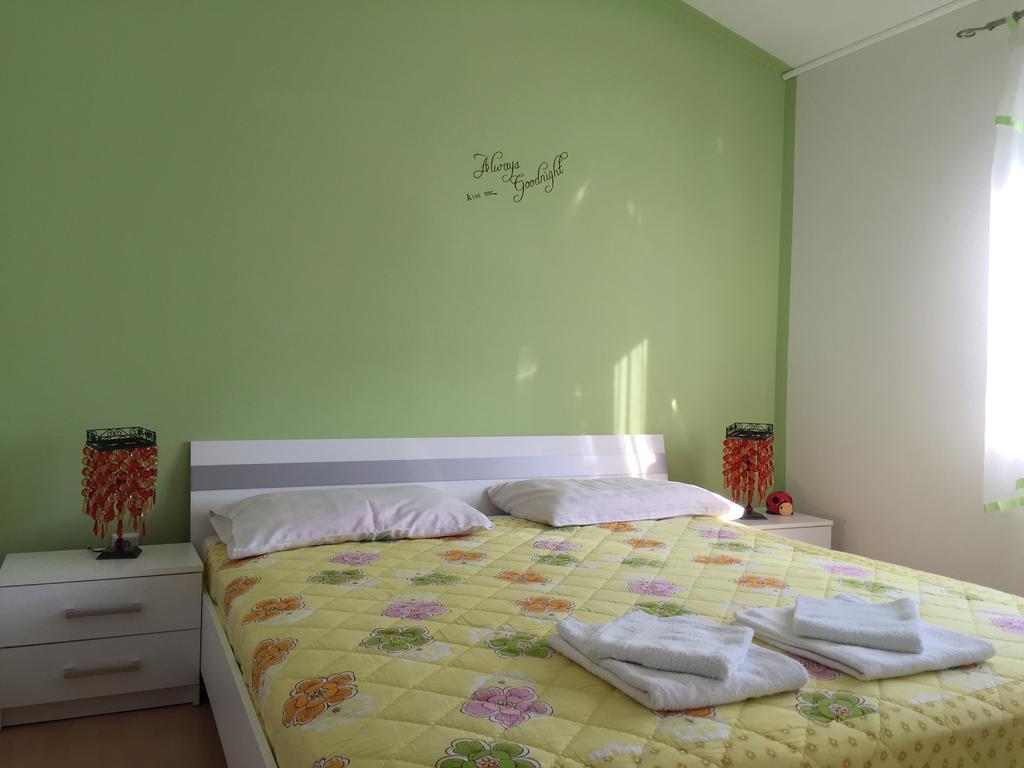 Apartments Kukuruzovic Vrh  Buitenkant foto